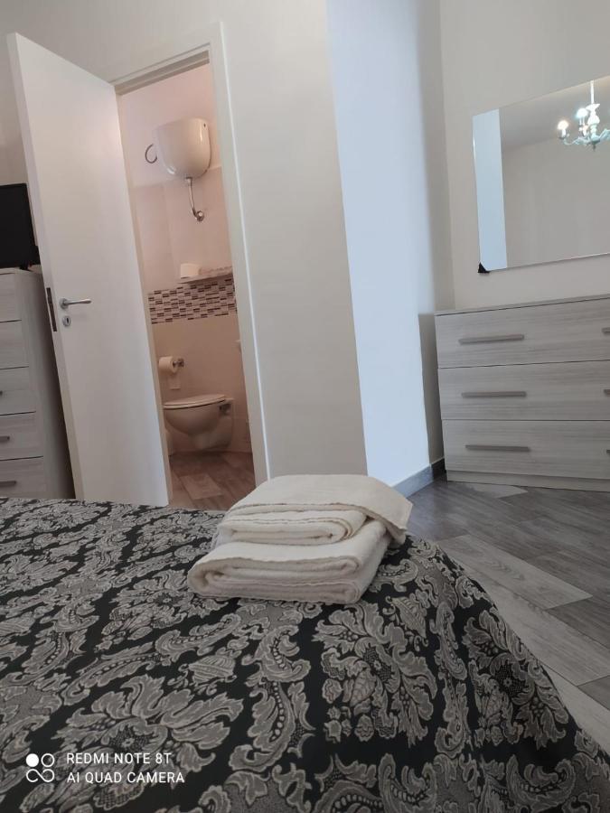 Casa Vacanza Diana 아뇨네 외부 사진